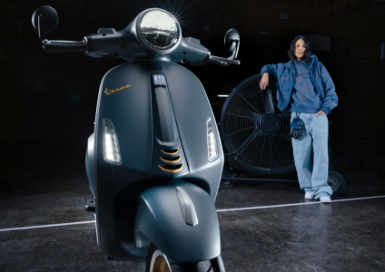 Vespa Primavera Officina 8 - Exclusief verkrijgbaar bij Schakelaar Zwolle