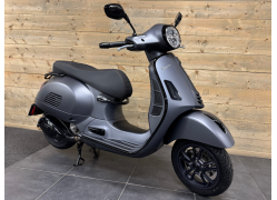 Vespa GTS 300 Supersport Grigio 2023 Occasion