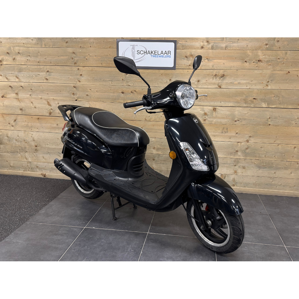 Sym Fiddle II E4 25km Zwart Glans 2019