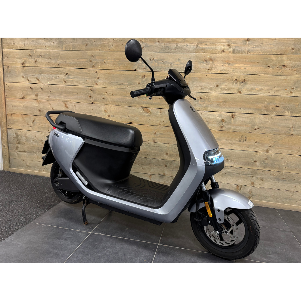 Segway E110S Steel Grey E-scooter 45km 2023