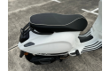 Vespa Primavera 50 Special White/Black Aanbieding Nieuw